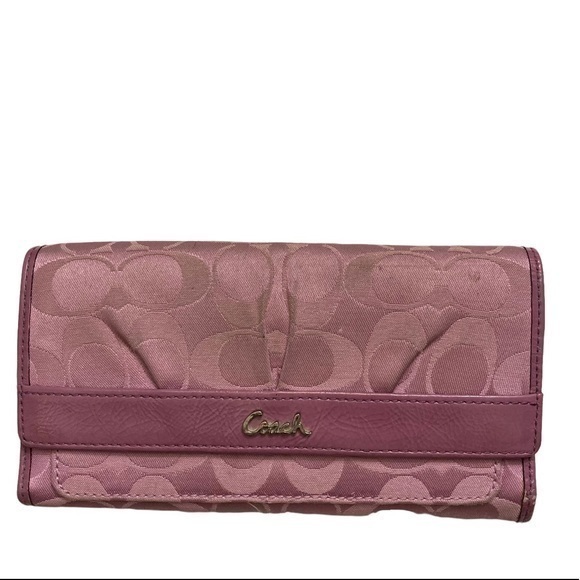 Coach pink purple signature c Ashley wallet - Picture 1 of 15